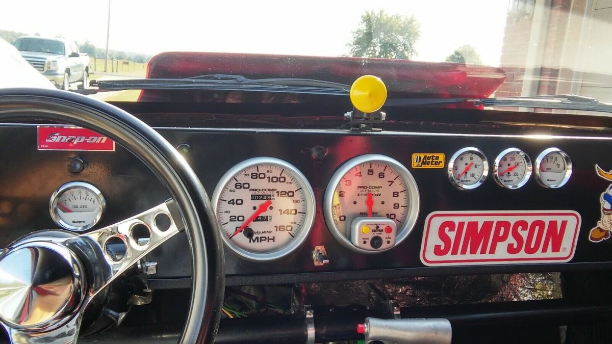 1975 Red Chevrolet Vega Hatchback