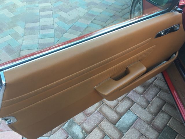 1975 Red Mercedes-Benz SL-Class Convertible