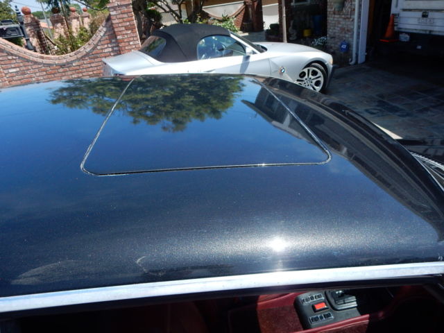 1975 DARK BROWN Mercedes-Benz 400-Series Coupe