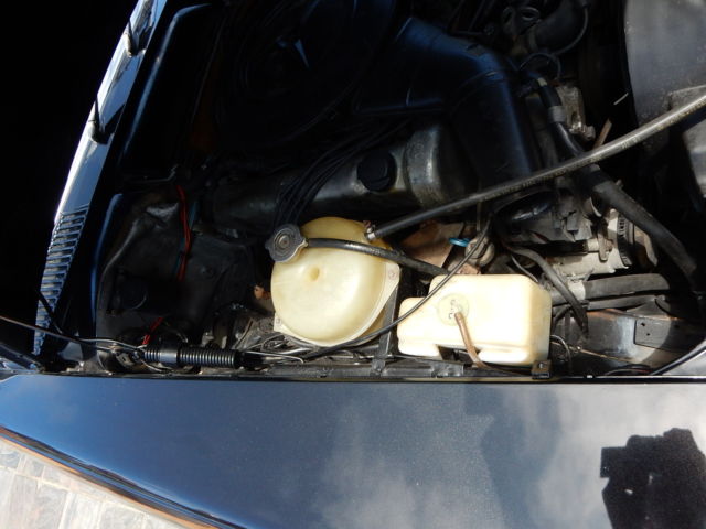 1975 DARK BROWN Mercedes-Benz 400-Series Coupe