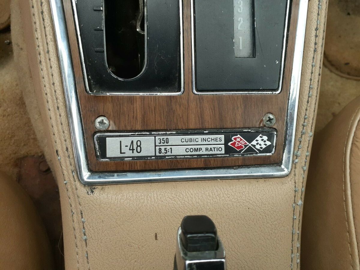 1976 Red Chevrolet Corvette Coupe