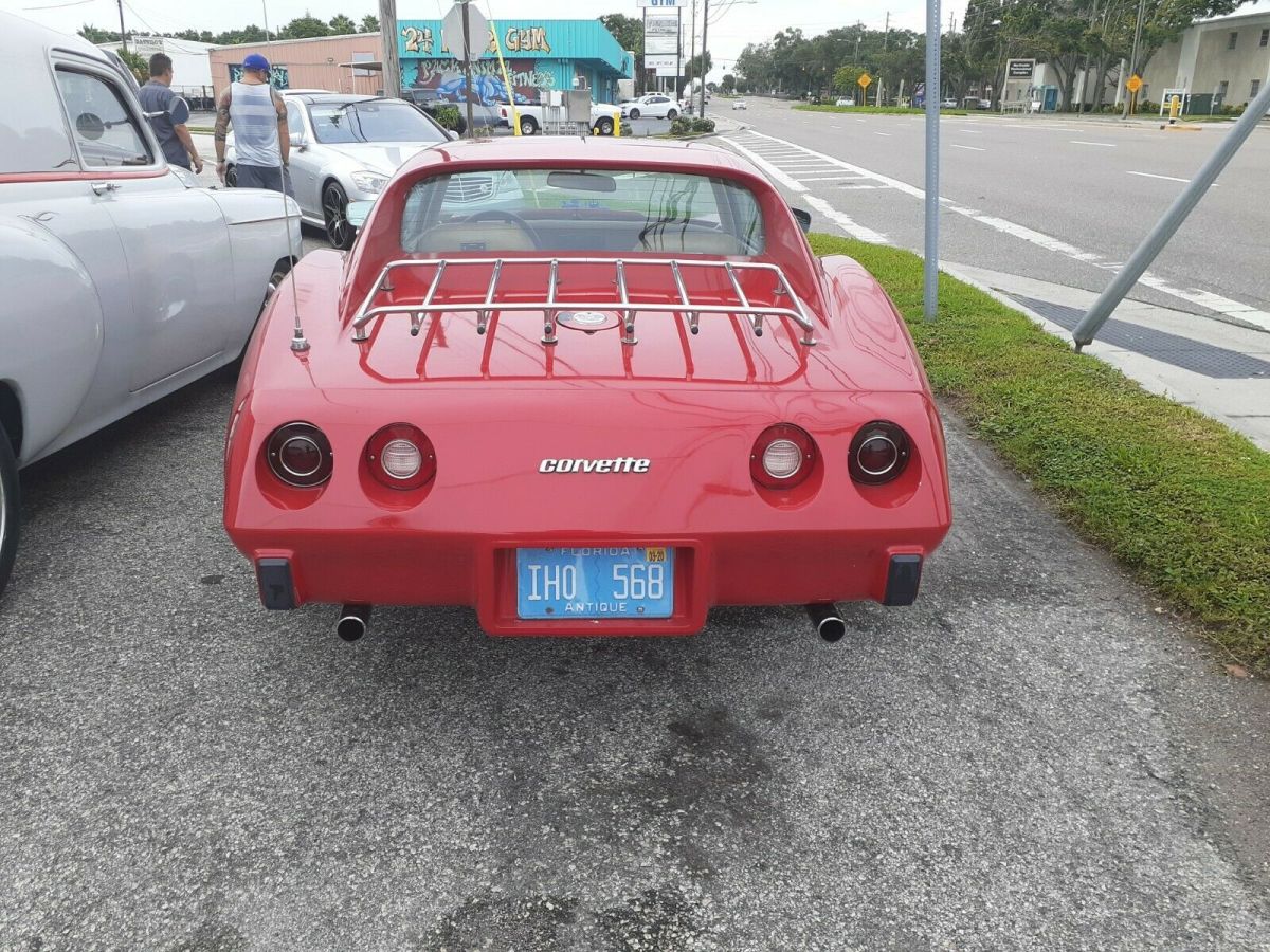 1976 Red Chevrolet Corvette Coupe