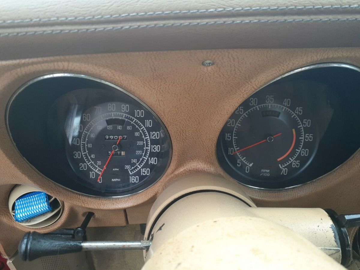 1976 Red Chevrolet Corvette Coupe