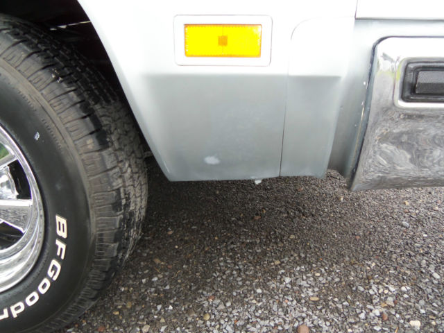 1976 Silver Oldsmobile Cutlass Coupe