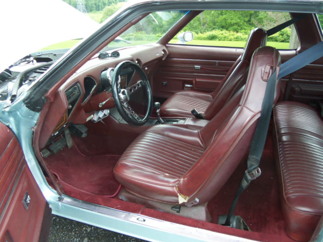 1976 Silver Oldsmobile Cutlass Coupe