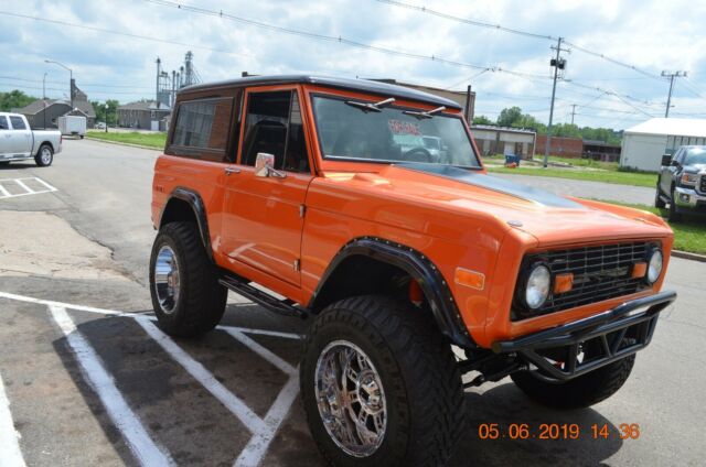 1976 Orange Ford Bronco SUV
