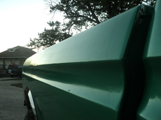 1976 Green Ford F-250 Standard Cab Pickup
