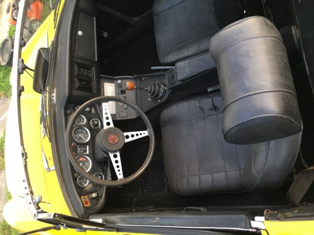 1976 MG MGB