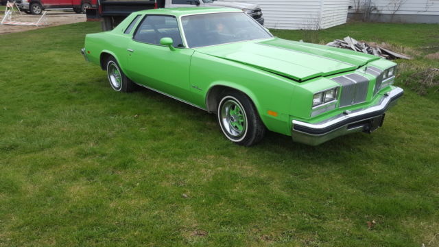 1976 Green Oldsmobile Cutlass