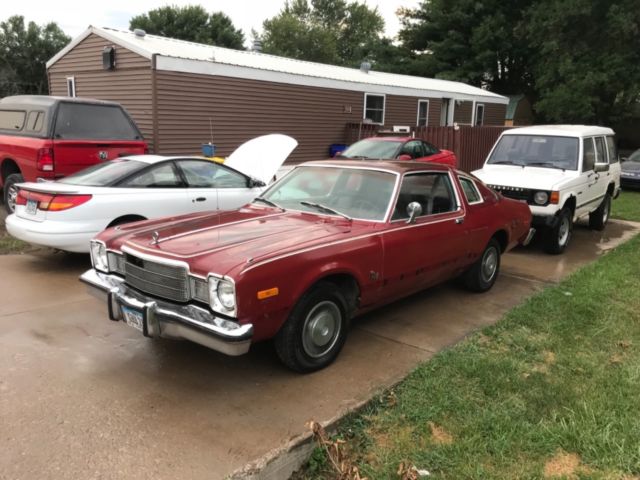 1976 Red Plymouth volare Coupe