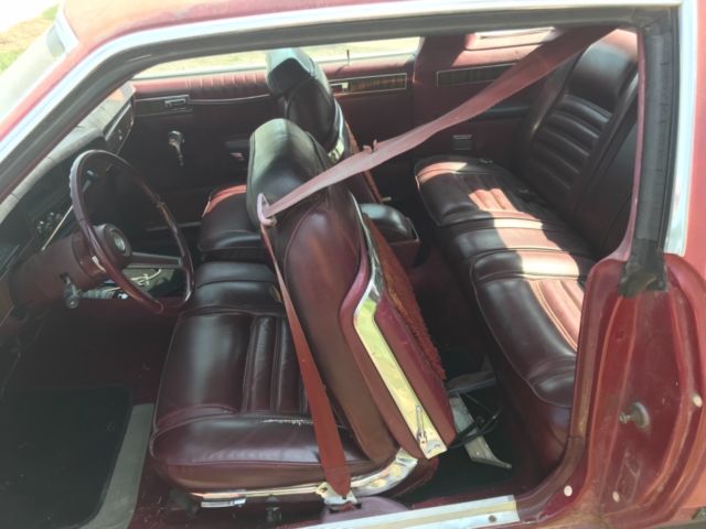 1976 Red Plymouth volare Coupe