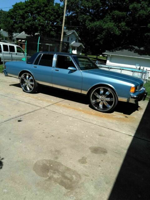 1986 blue Chevrolet Caprice Sedan