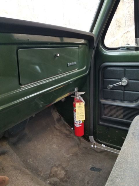 1976 Green Ford F-350 Cab & Chassis