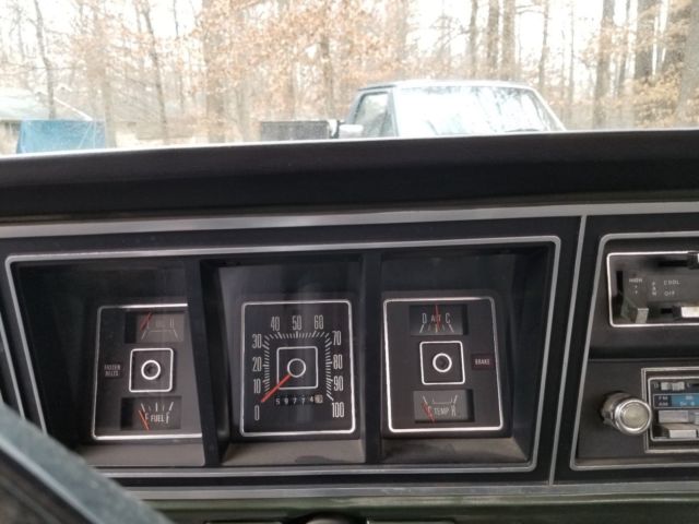 1976 Green Ford F-350 Cab & Chassis