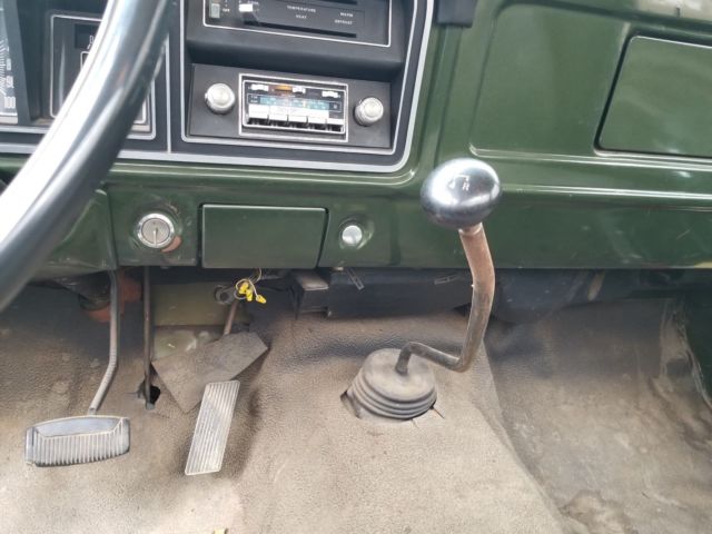1976 Green Ford F-350 Cab & Chassis