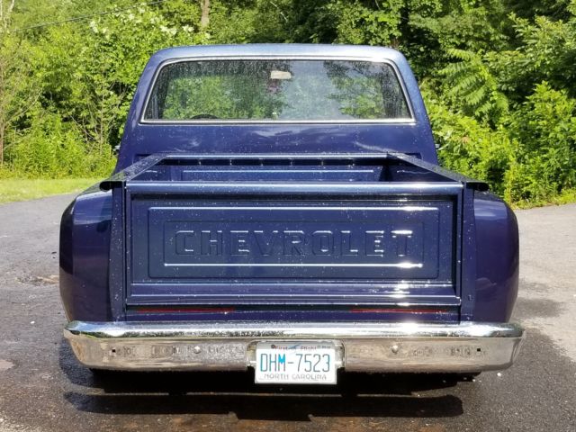 1977 Space blue Chevrolet C-10 2wd truck