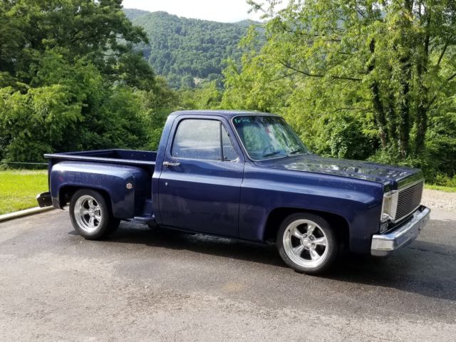 1977 Space blue Chevrolet C-10 2wd truck