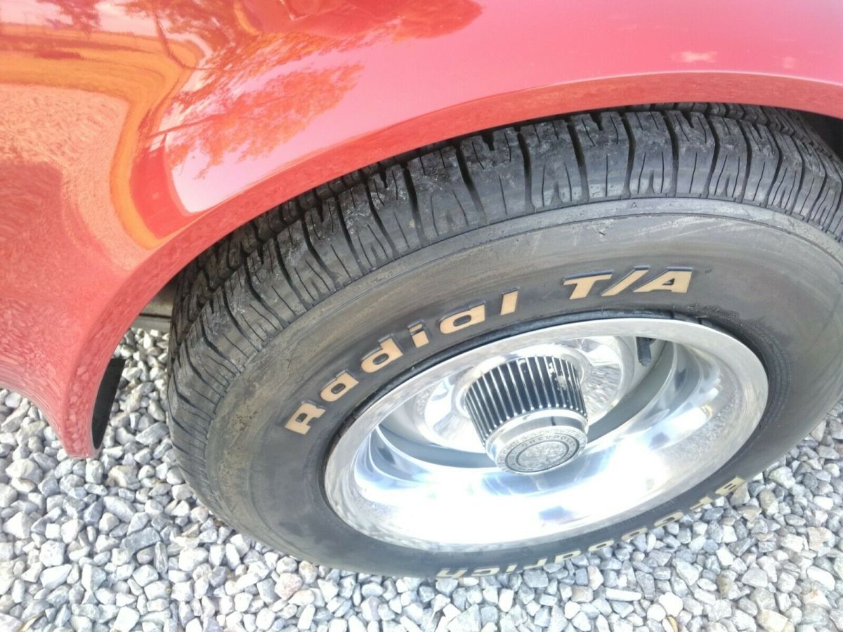 1977 Red Chevrolet Corvette Coupe