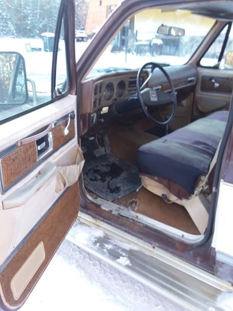 1977 Brown Chevrolet C/K Pickup 1500 Standard Cab Pickup