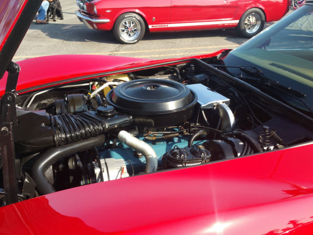 1977 Red Chevrolet Corvette Coupe
