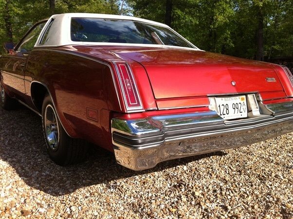 1977 Oldsmobile Cutlass Coupe