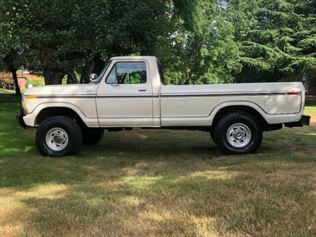 1977 White Ford F-250 Standard Cab Pickup