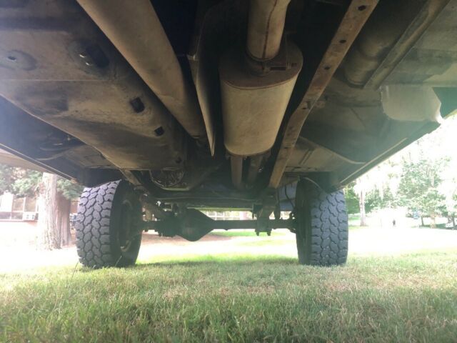 1977 White Ford F-250 Standard Cab Pickup