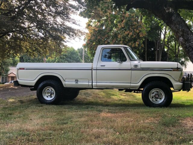 1977 White Ford F-250 Standard Cab Pickup
