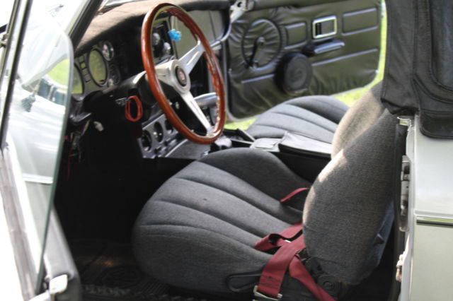 1977 QUICKSILVER MG MGB Convertible