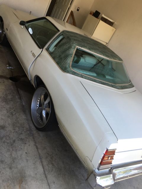 1977 Chevrolet Monte Carlo Coupe