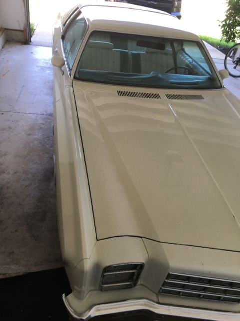 1977 Chevrolet Monte Carlo Coupe