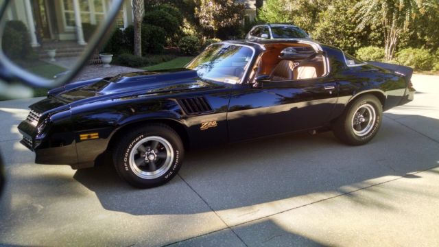 1978 Black Chevrolet Camaro T-roofs