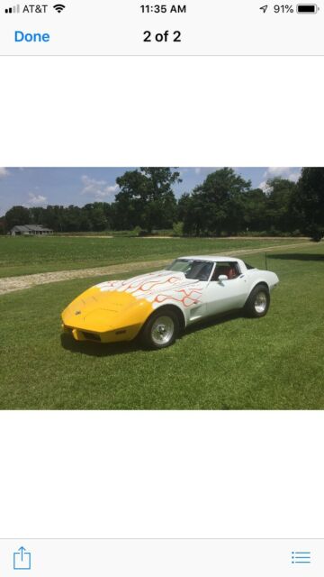 1978 White Chevrolet Corvette Coupe