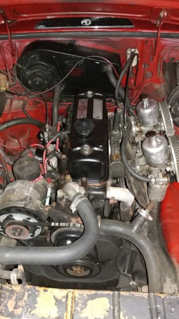 1978 Red MG MGB Convertible