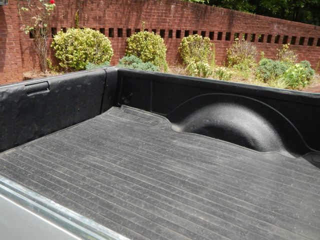 1978 gray/ black Ford Ranchero std