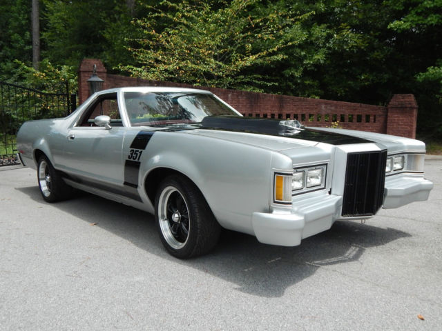 1978 gray/ black Ford Ranchero std