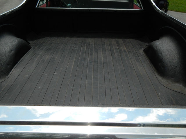 1978 gray/ black Ford Ranchero std