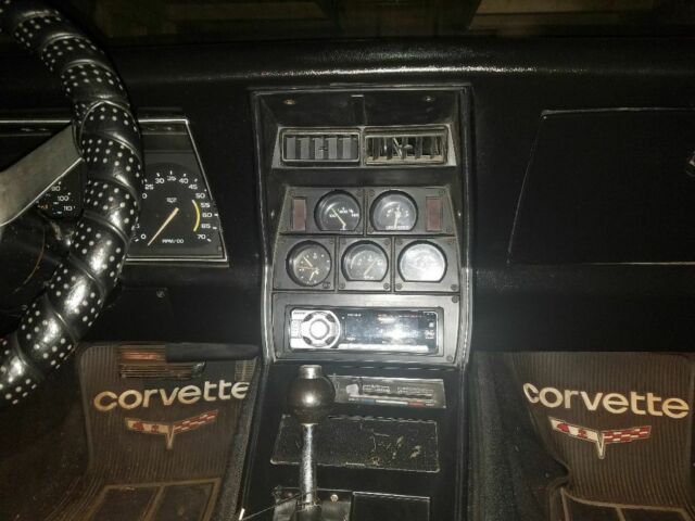 1978 Silver Anniversary Chevrolet Corvette Coupe