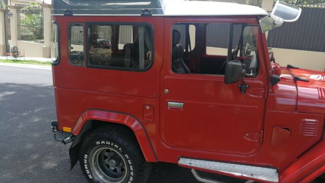 1978 Red Toyota Land Cruiser SUV