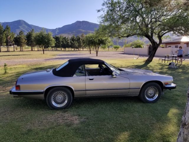 1991 Champagne metallic Jaguar XJS Convertible