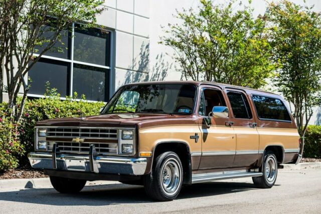 1988 Brown Chevrolet Suburban SUV