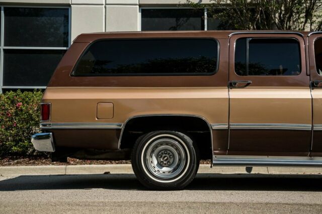 1988 Brown Chevrolet Suburban SUV