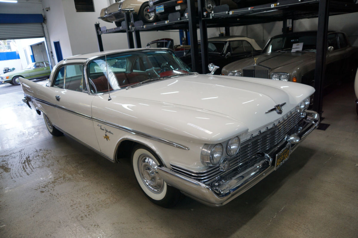 1959 White Chrysler NEW YORKER 413/350HP V8 2 DR HARDTOP 2 Dr Hardtop