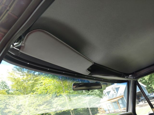 1979 Gray and SILVER Ford Bronco SUV