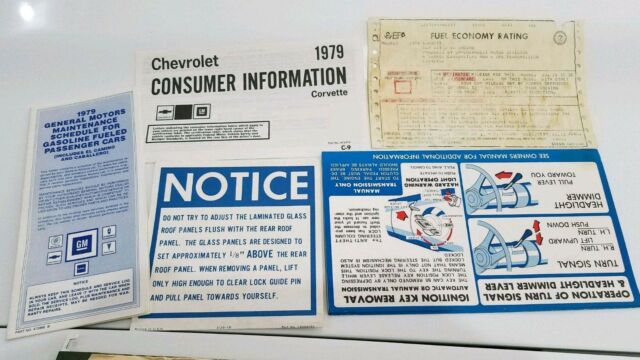 1979 White Chevrolet Corvette Coupe