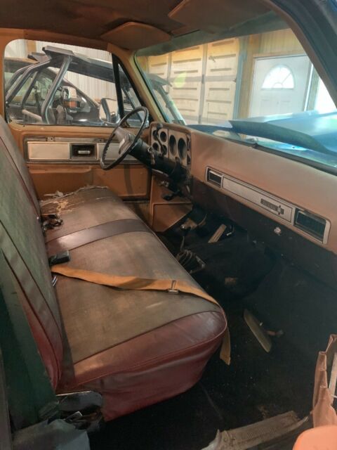 1979 Blue Chevrolet C/K Pickup 2500 Standard Cab Pickup