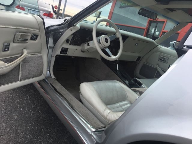 1979 Silver Chevrolet Corvette Coupe