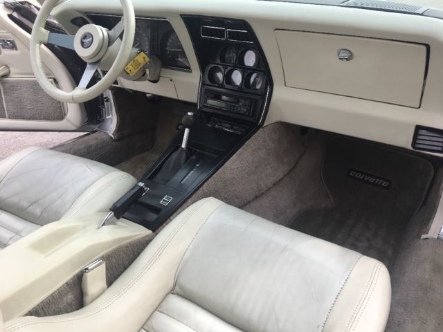 1979 Silver Chevrolet Corvette Coupe