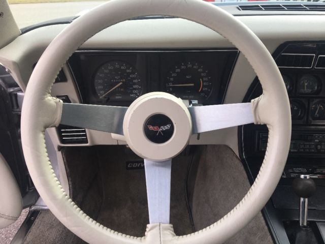 1979 Silver Chevrolet Corvette Coupe