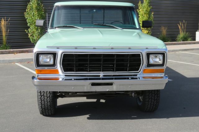 1979 Green Ford F-150 Standard Cab Pickup